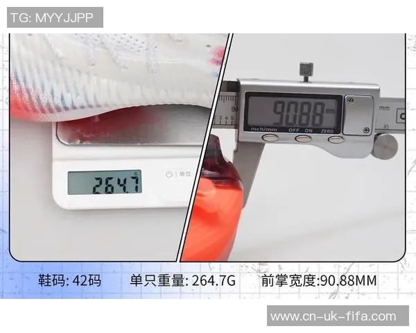 彪马足球鞋码数选择指南助你找到最合适的鞋码提升场上表现